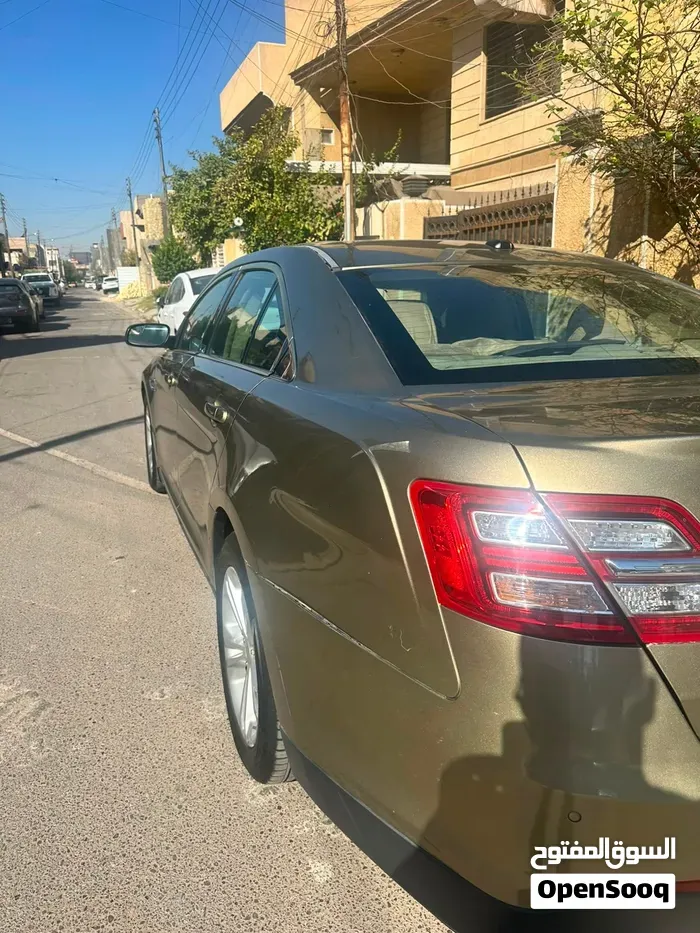Ford Taurus 2013 photo 3