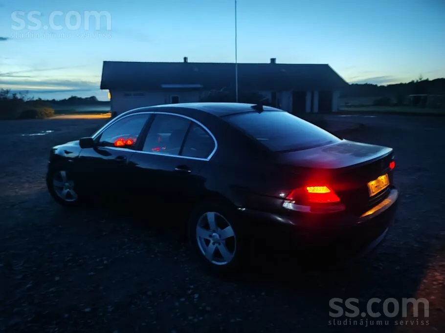 BMW 730 2002 photo 4