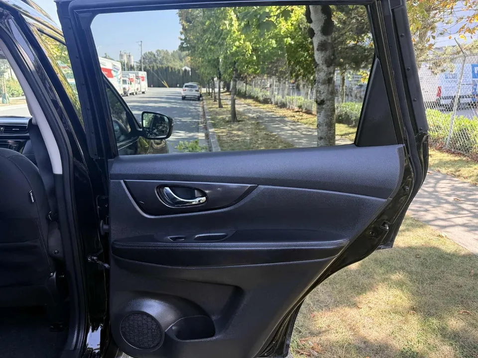 Nissan Rogue 2018 photo 5