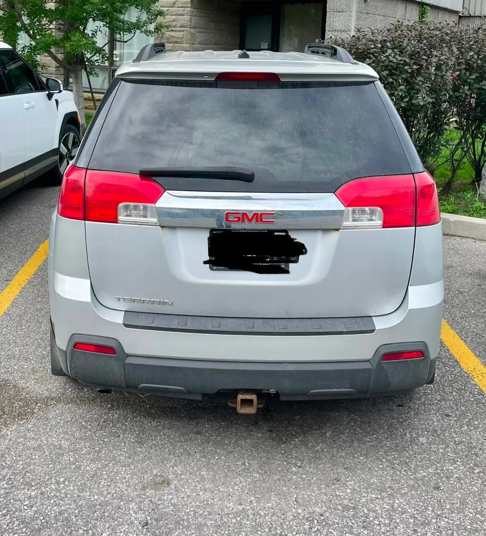 GMC Terrain 2011 photo 2