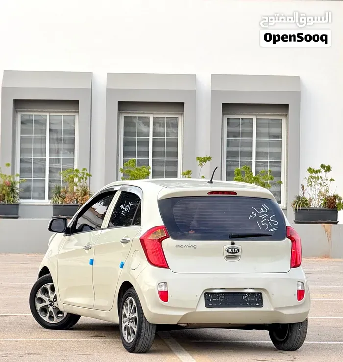 Kia Picanto 2012 photo 2