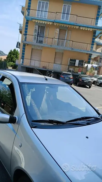 Fiat Punto 2007 photo 2