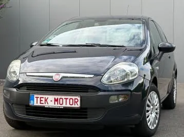 Fiat Punto 2010 photo 2