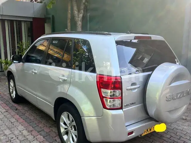 Suzuki Grand Vitara 2013 photo 2