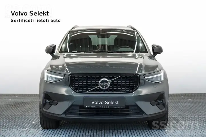 Volvo Xc40 2025 photo 3