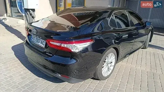 Toyota Camry 2020 photo 5