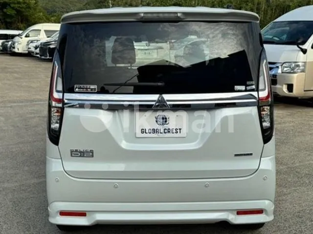 Mitsubishi Delica 2025 photo 5