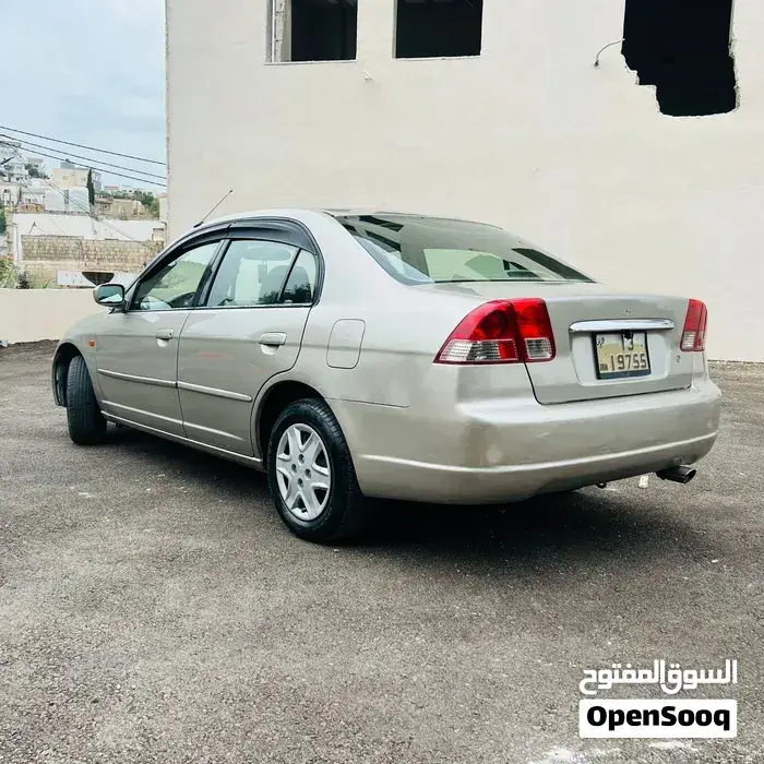 Honda Civic 2003 photo 2