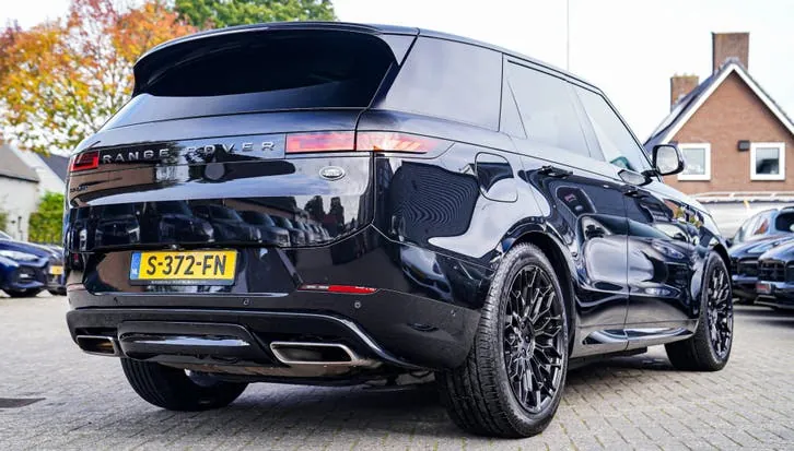 Land Rover Range Rover Sport 2022 photo 2
