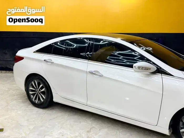 Hyundai Sonata 2012 photo 4