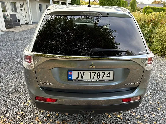 Mitsubishi Outlander 2013 photo 4