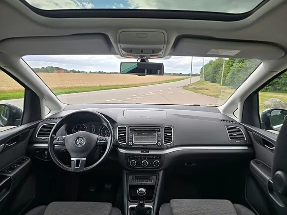Volkswagen Sharan 2015 photo 3