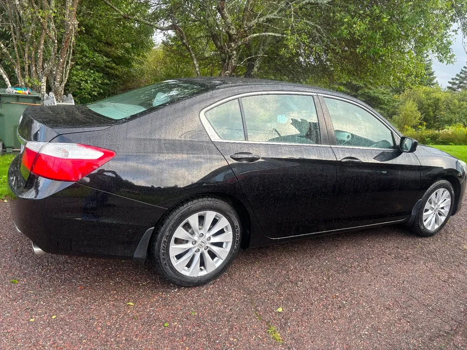 Honda Accord 2015 photo 5