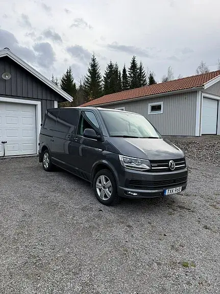 Volkswagen Transporter 2018 photo 4