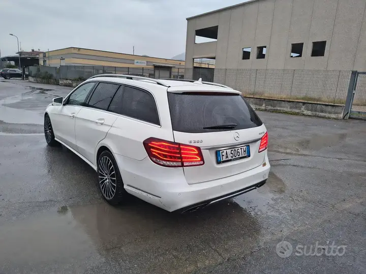 Mercedes-Benz E-Class 2015 photo 3