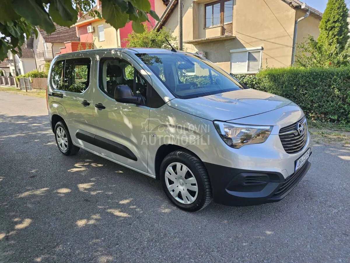 Opel Combo 2021 photo 3
