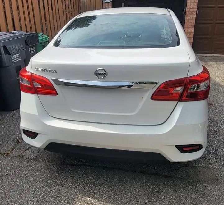 Nissan Sentra 2016 photo 2