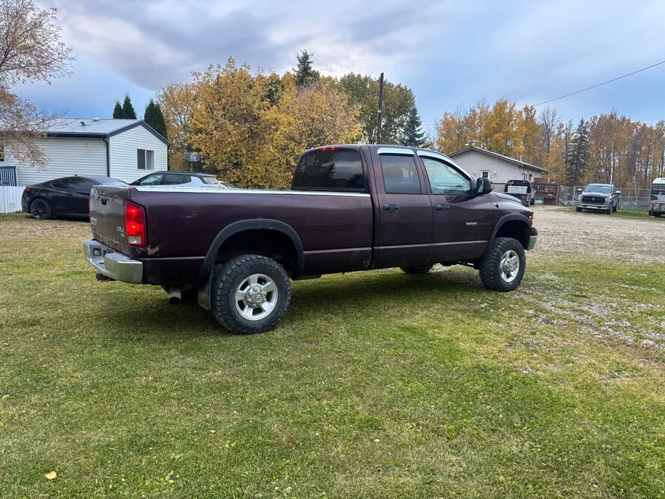 Dodge Ram 3500 2004 photo 4
