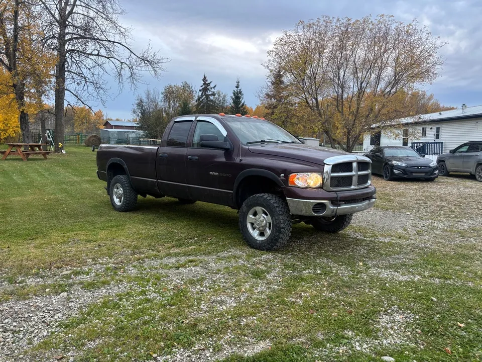 Dodge Ram 3500 2004 photo 3