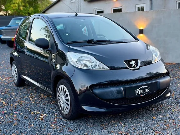 Peugeot 107 2008 photo 2