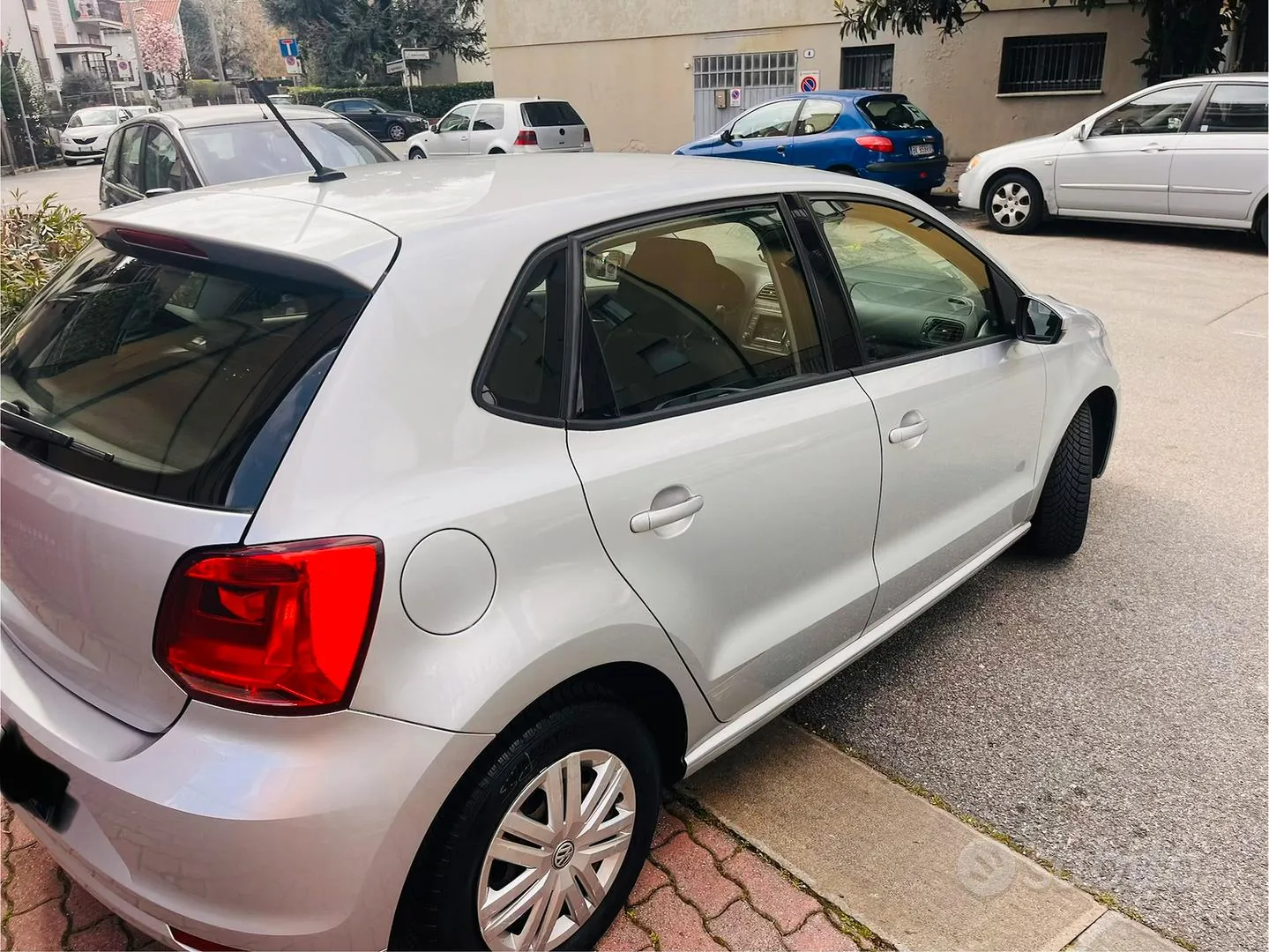 Volkswagen Polo 2017 photo 2