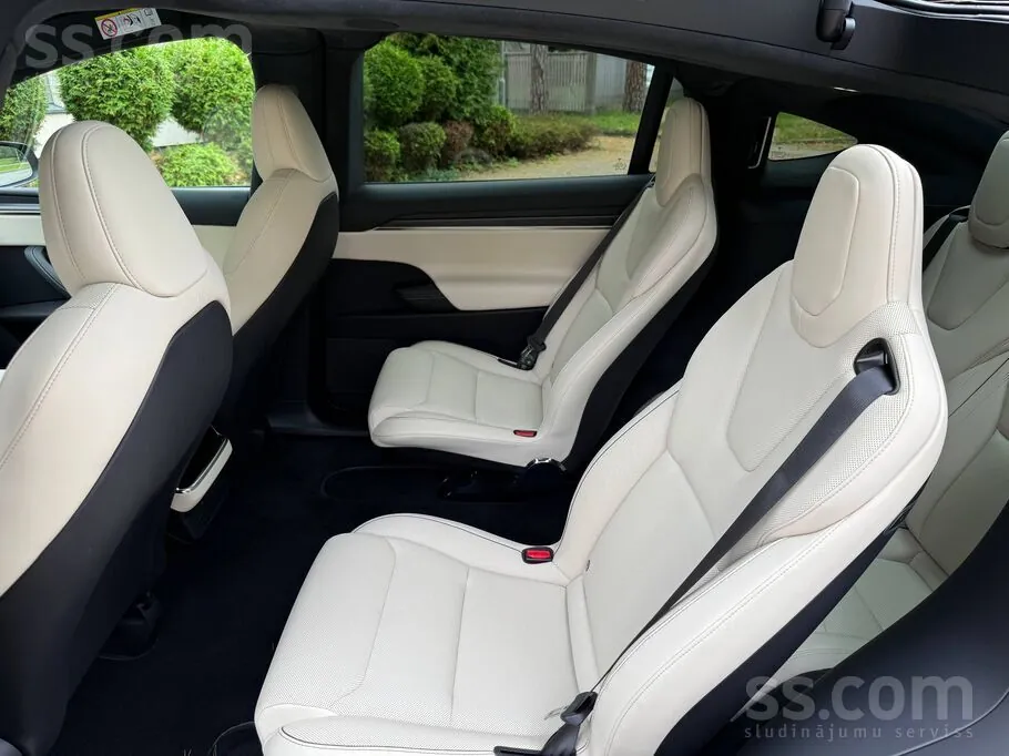 Tesla Model X 2022 photo 5