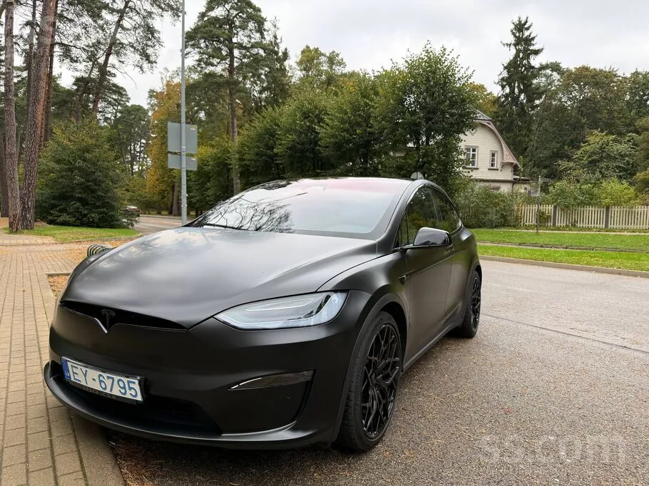 Tesla Model X