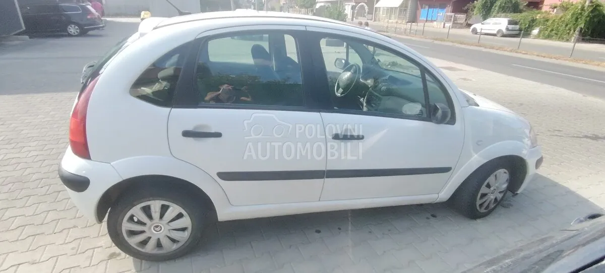 Citroen C3 2004 photo 3