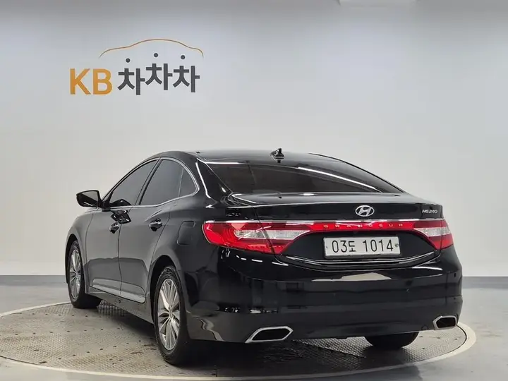 Hyundai Grandeur 2017 photo 2