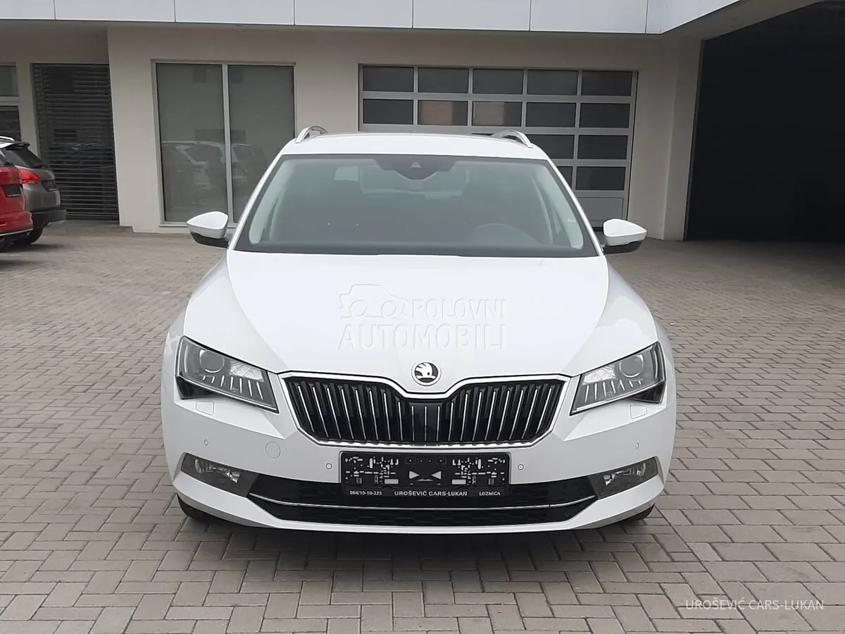 Skoda Superb 2015 photo 5
