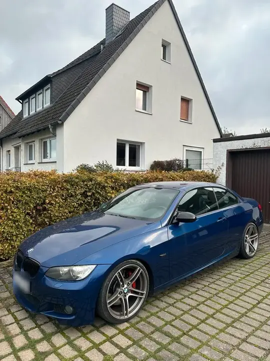 BMW E93