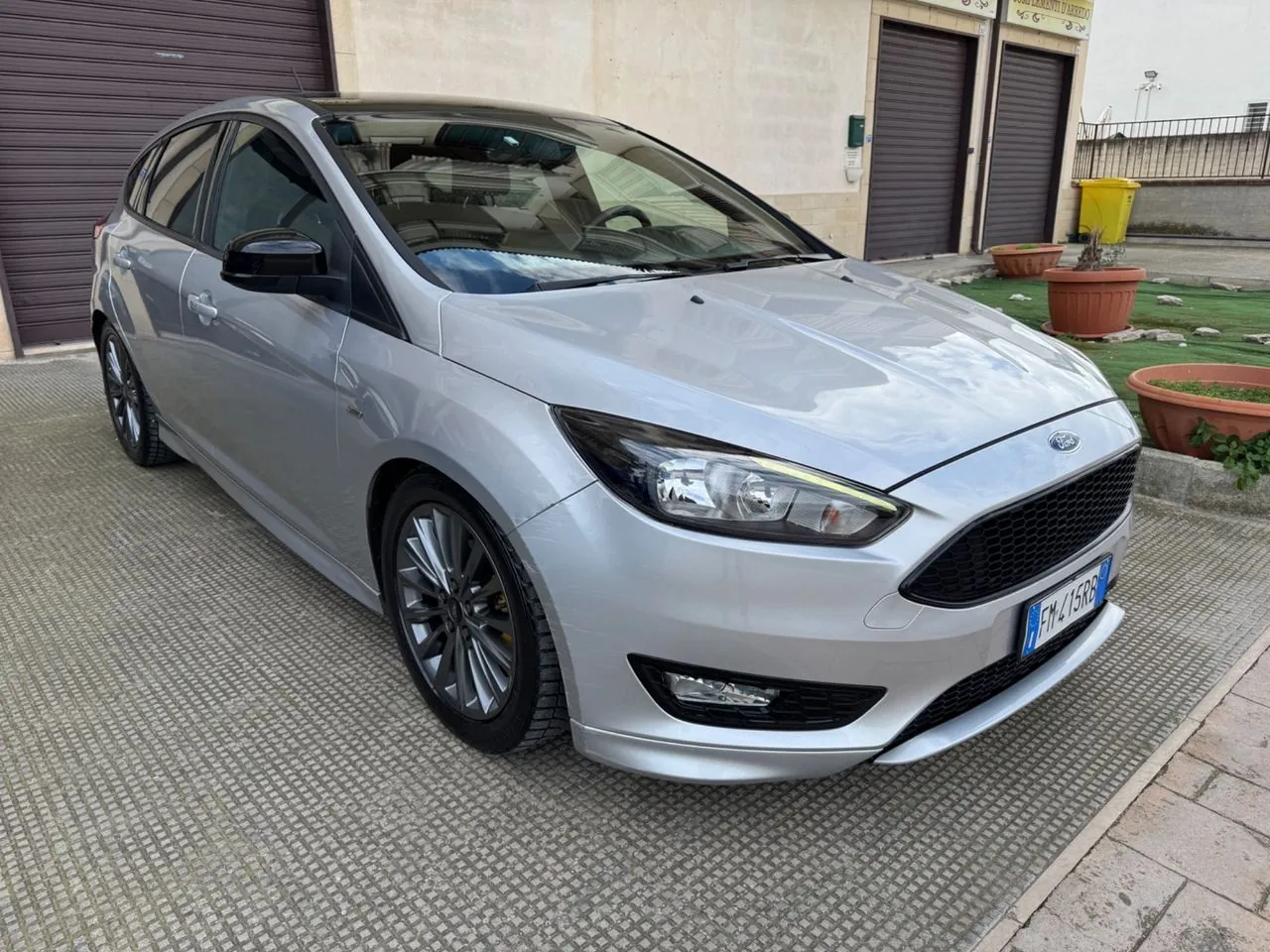 Ford Focus 2018 photo 2