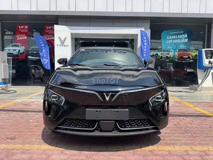 Vinfast Vf7