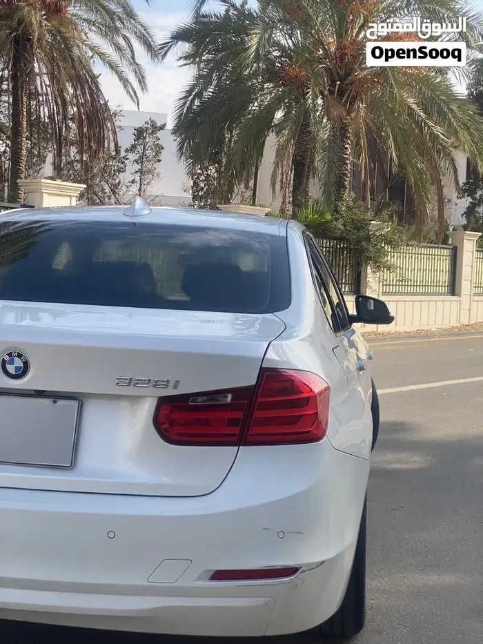 BMW 3 Series 2015 photo 2