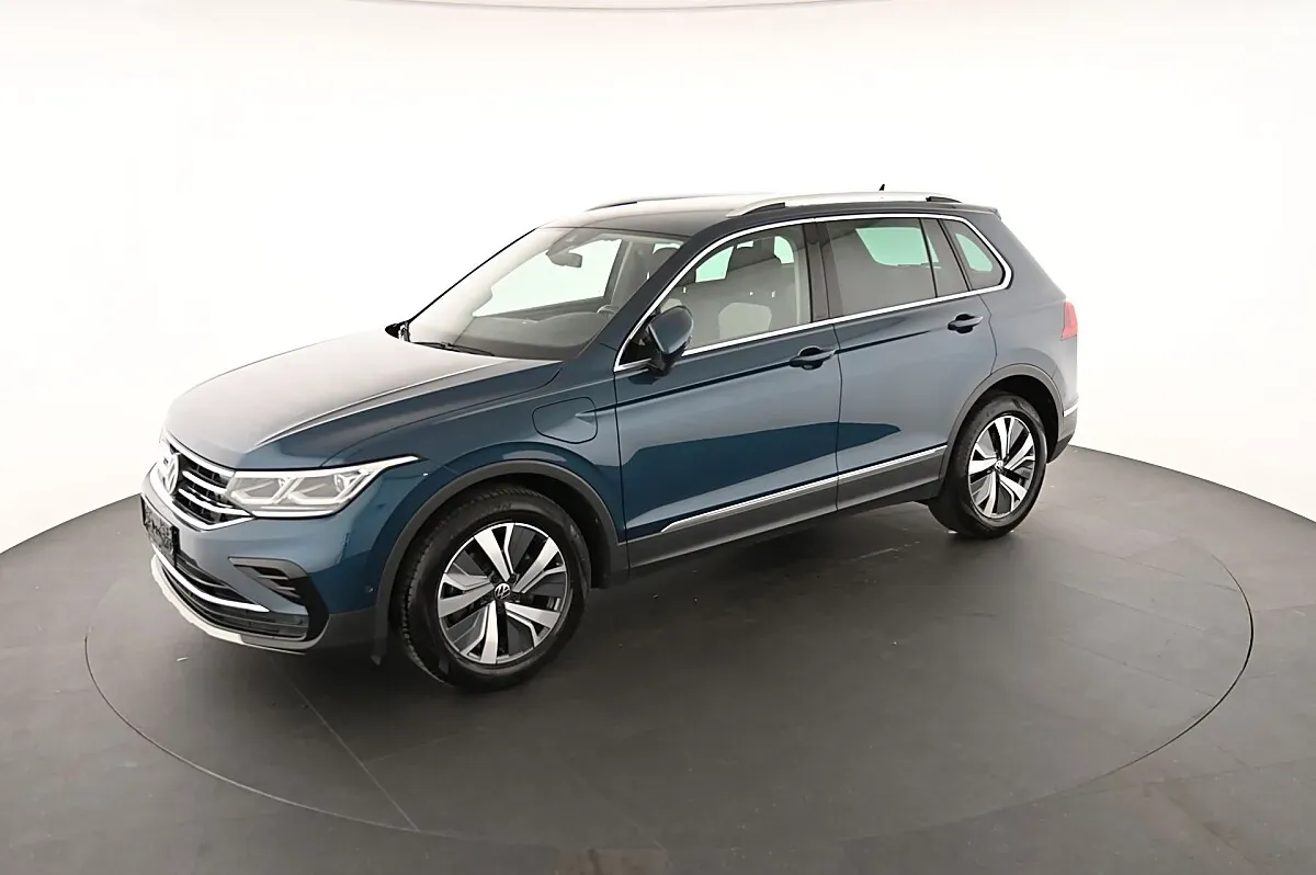 Volkswagen Tiguan 2021 photo 3