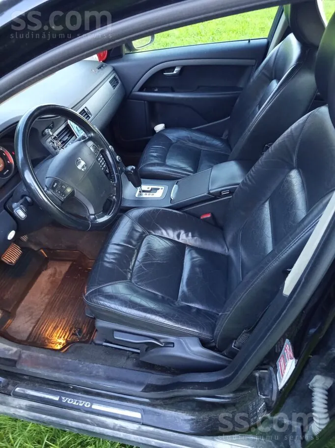 Volvo V70 2008 photo 5