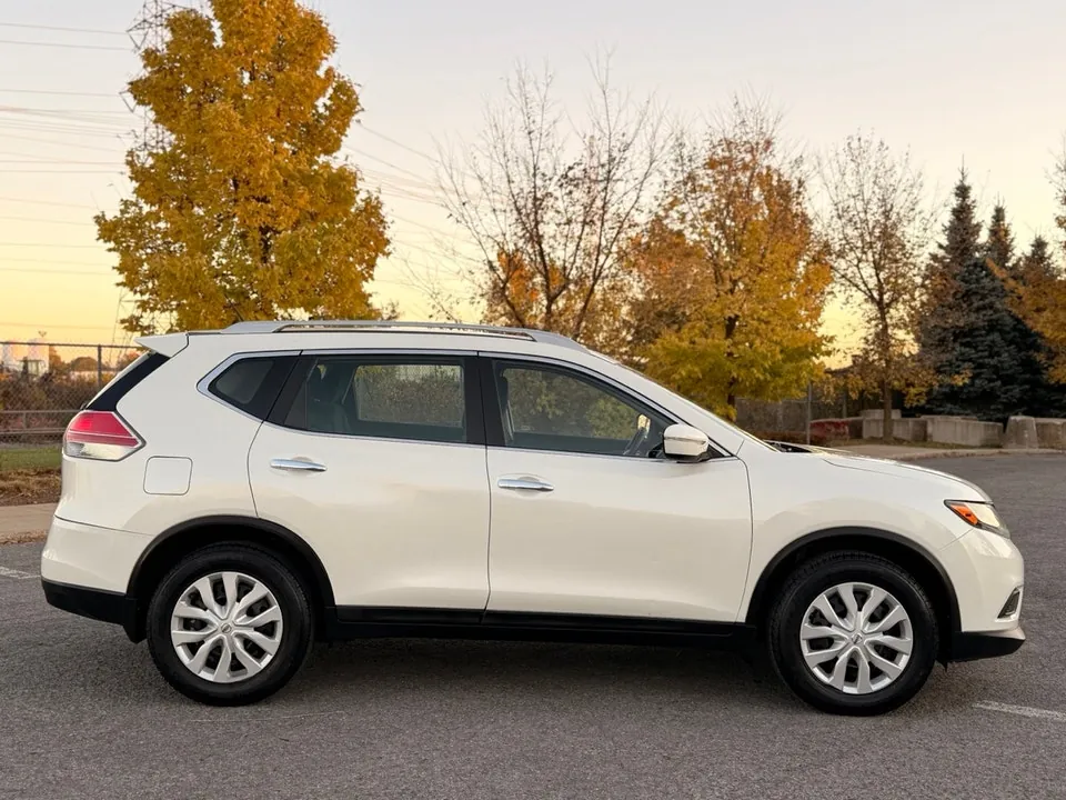 Nissan Rogue 2015 photo 2