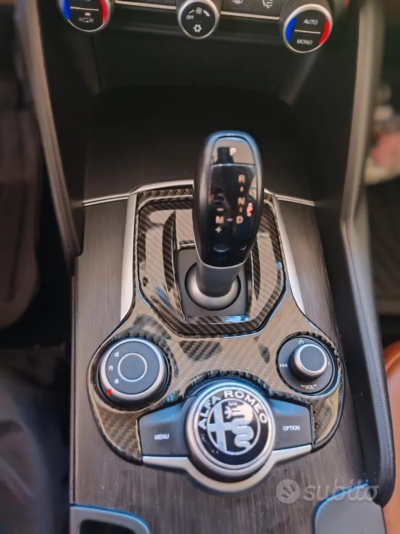 Alfa Romeo Giulia 2017 photo 3