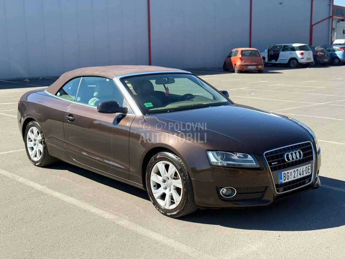 Audi A5 2010 photo 3