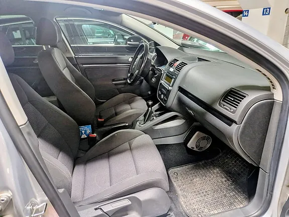 Volkswagen Golf Vi 2007 photo 2