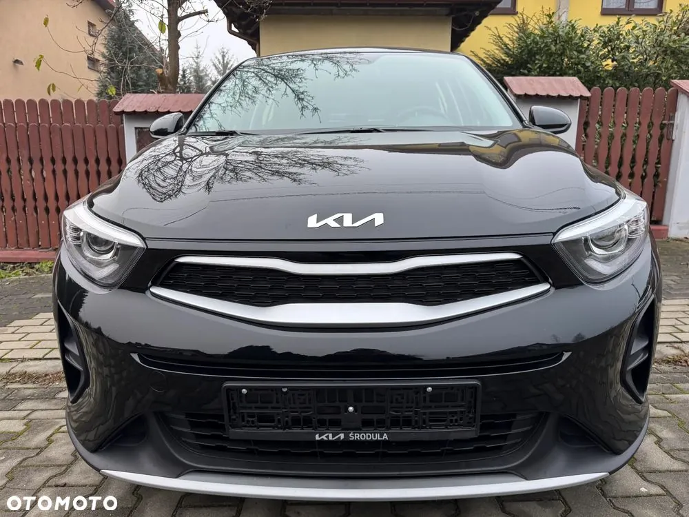 Kia Stonic 2023 photo 2