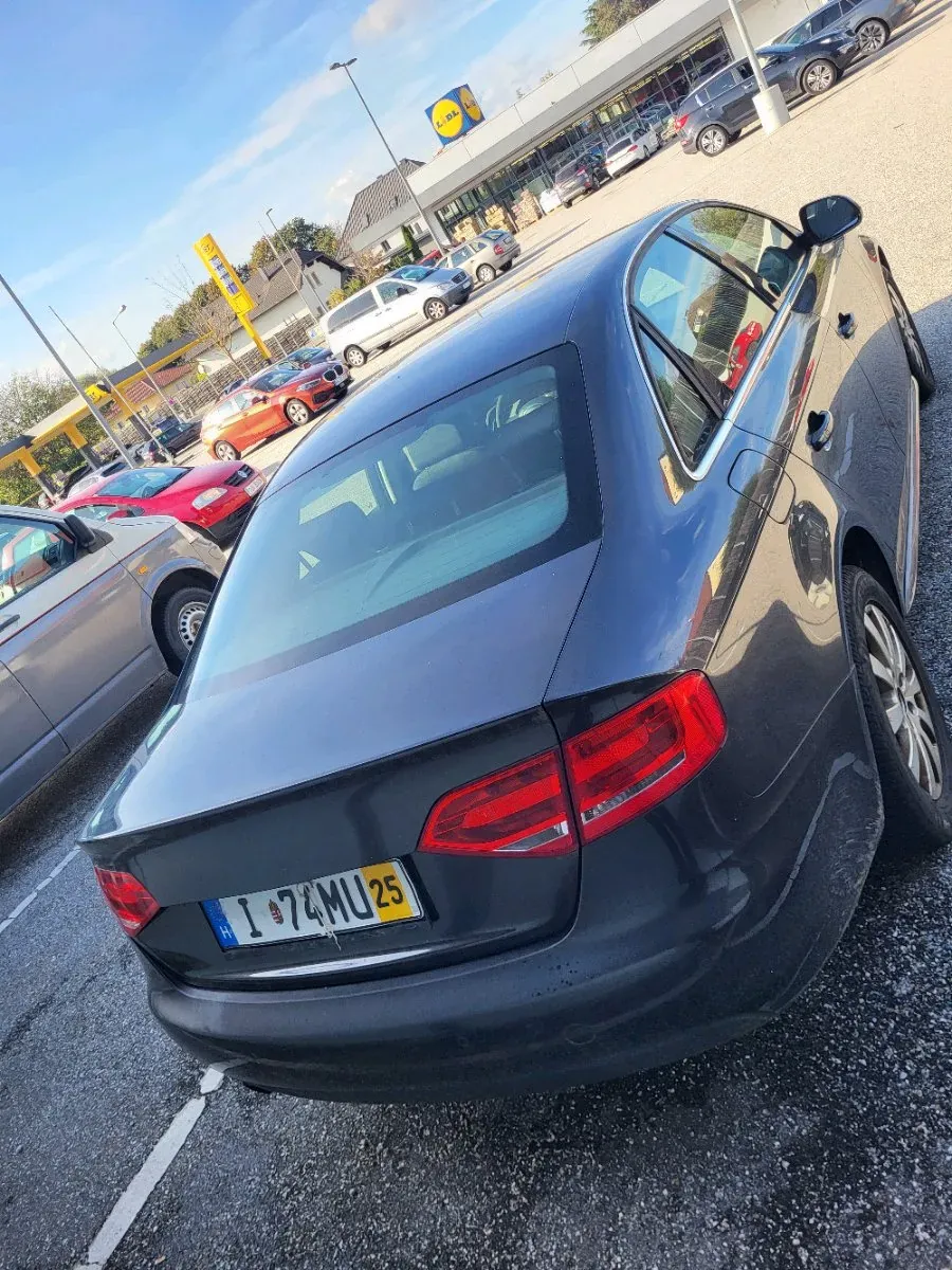 Audi A4 2008 photo 3