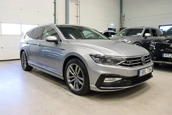 Volkswagen Passat 2022 photo 3