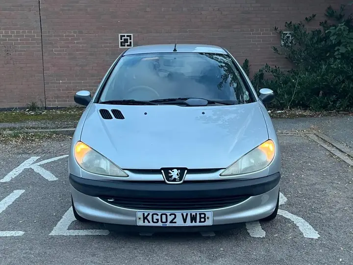 Peugeot 206 2002 photo 3