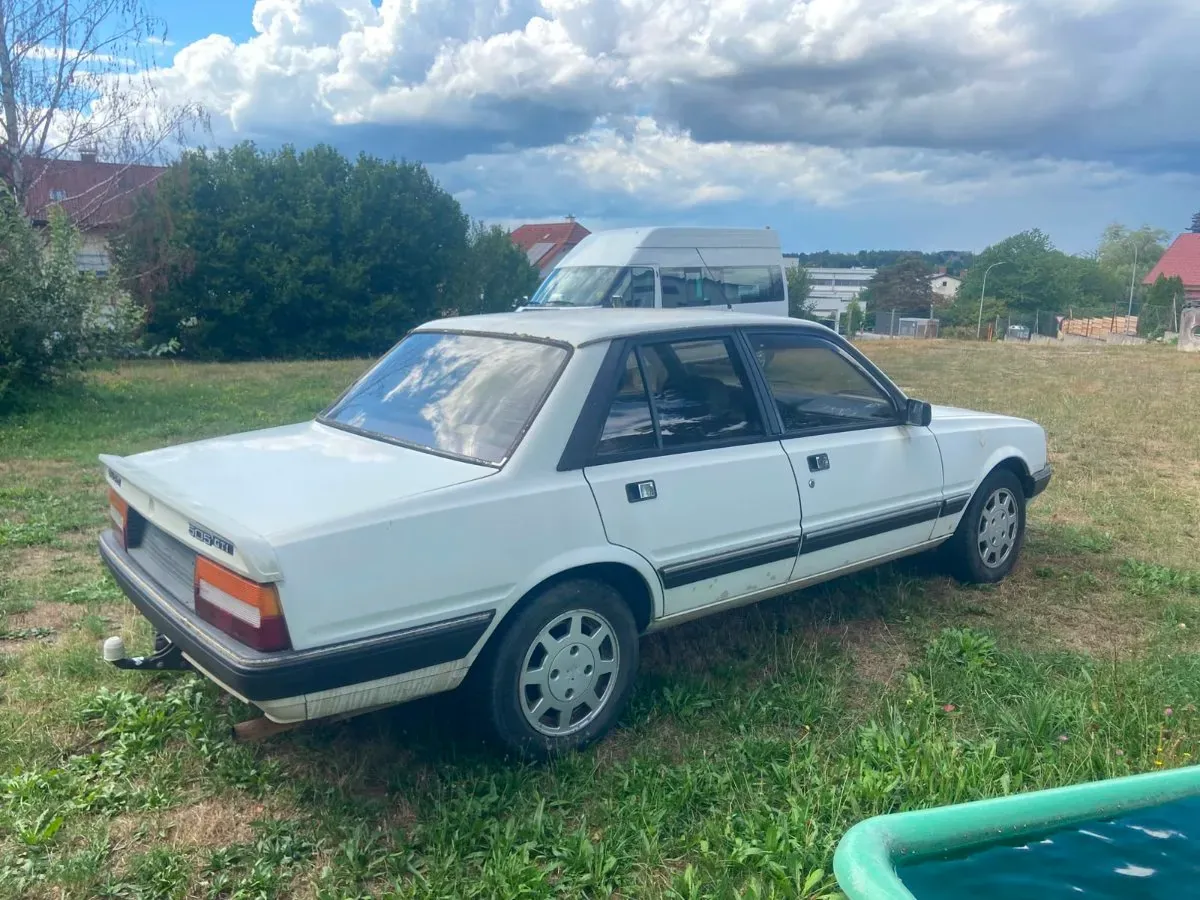 Peugeot 505 1986 photo 2