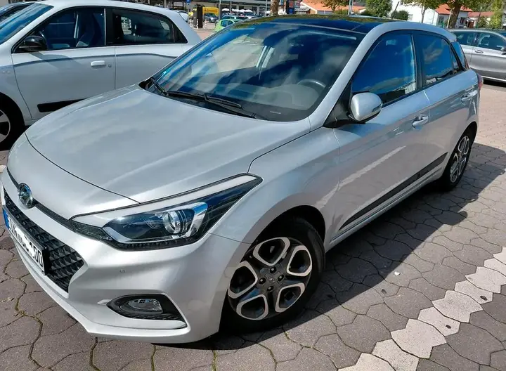 Hyundai I20