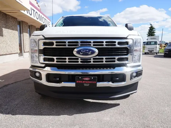 Ford F250 2024 photo 4