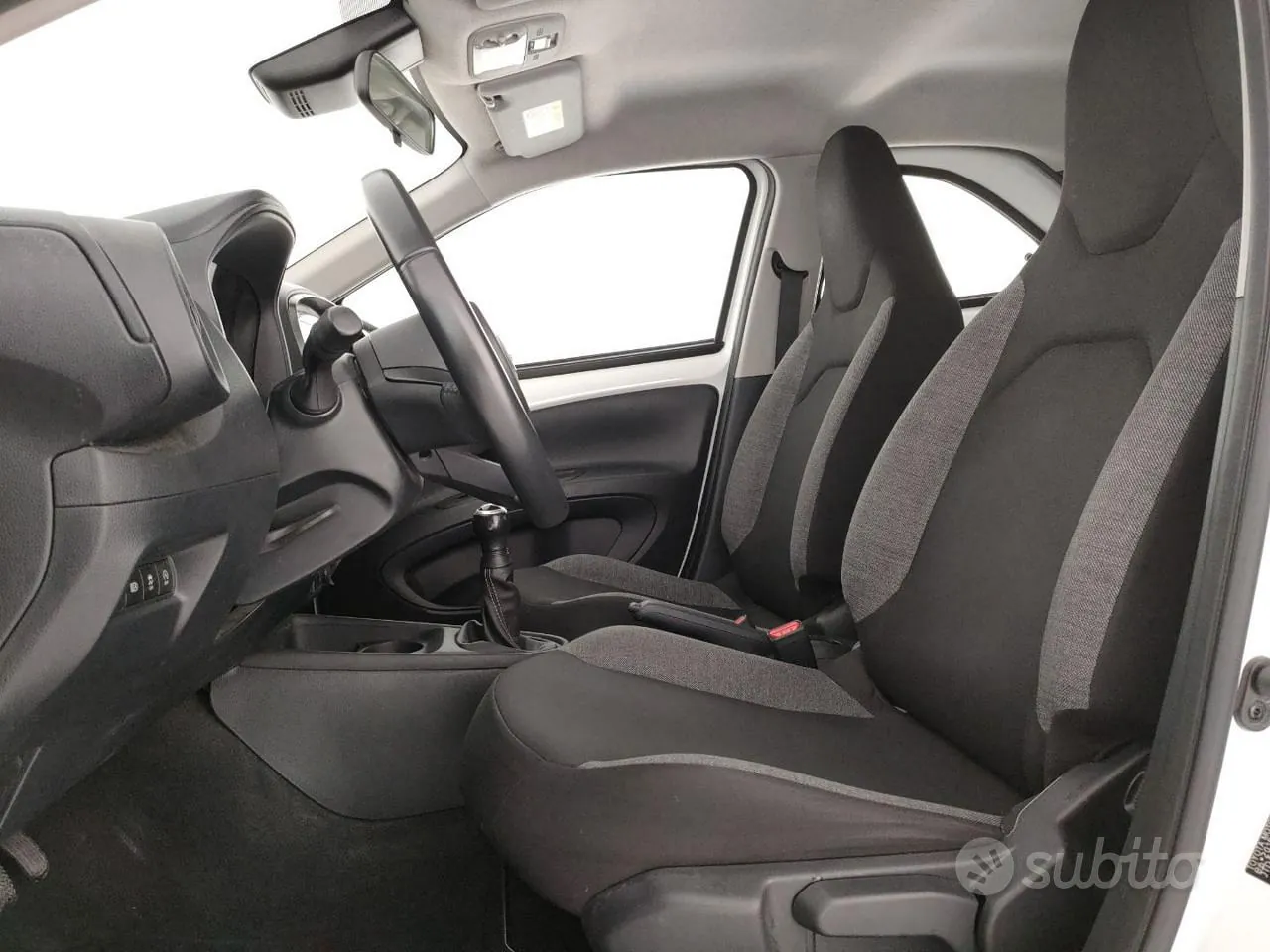 Toyota Aygo 2023 photo 5