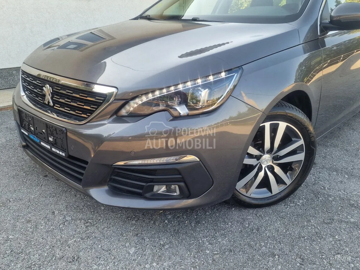 Peugeot 308 2020 photo 3