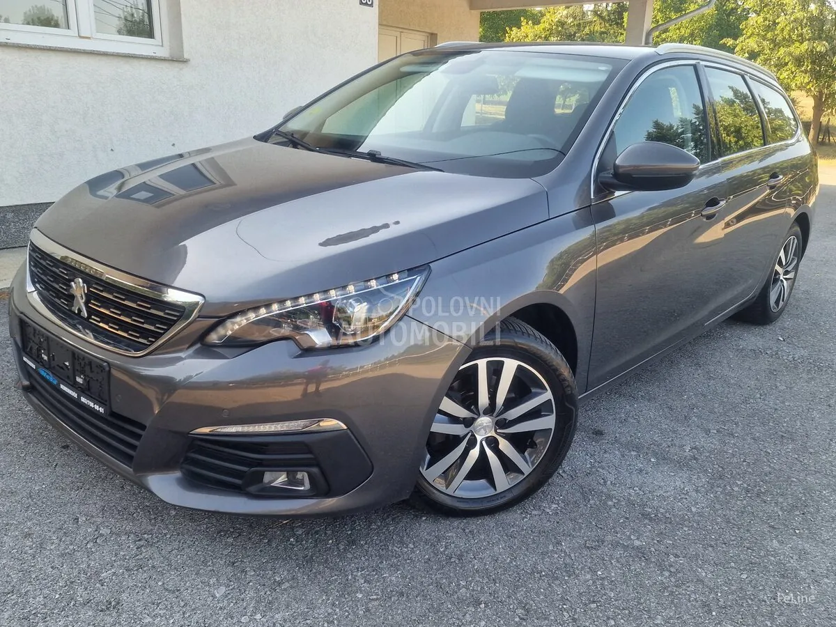 Peugeot 308 2020 photo 2